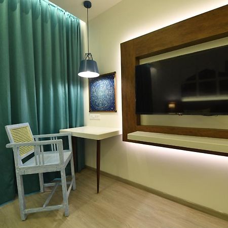 The Avatar Hotel & Convention Mangalore Exteriör bild
